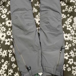 L.L. Bean kids snow pants. Size 10